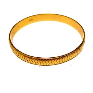 Silpada K&R Bangle bracelet